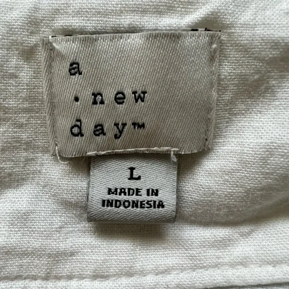 White Summer Skirt - Picture 5 of 5